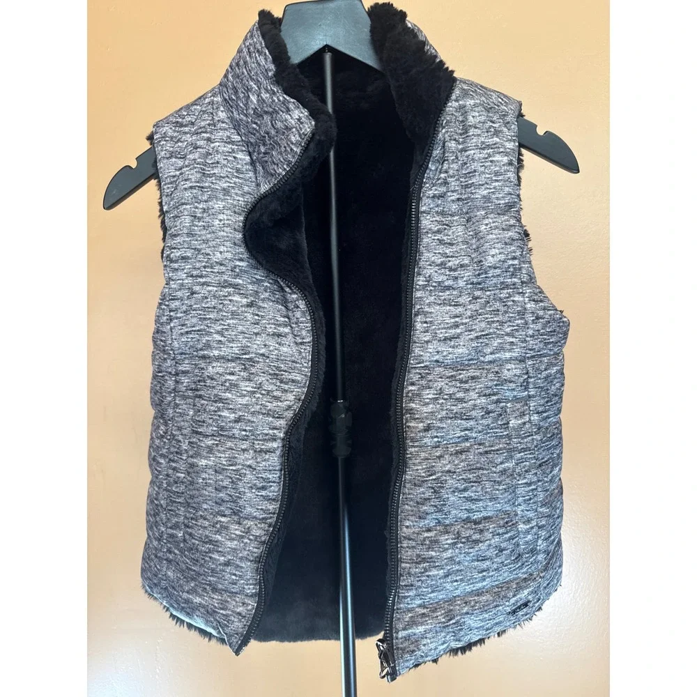 Kids Reversible‎ Weather Vest Black Faux Fur Gray Quilted Puffer Small Zip Up